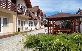 Petrovics Apartmanház
